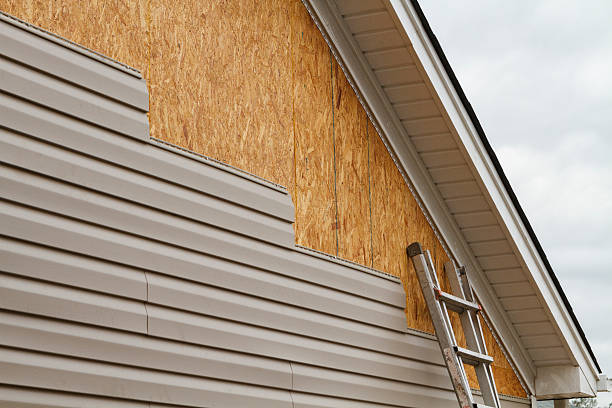 24/7 Emergency Siding experts in King, NC